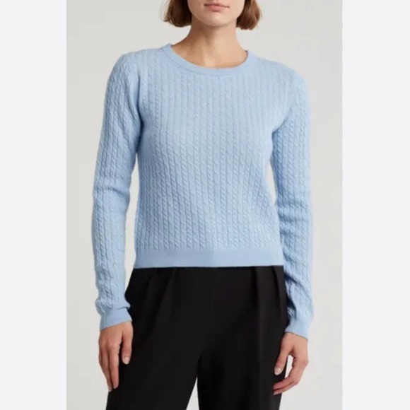 Elie Tahari Sweaters - ELIE ELIE TAHARI Cable Knit Crop Cashmere Sweater in  light Aurora Size XS